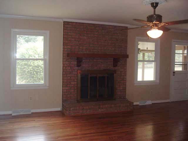 206 Newtonmore Road Greenville, SC 29615 - Photo 3 of 9 Gallery Image 3