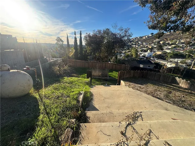 a view of an outdoor space