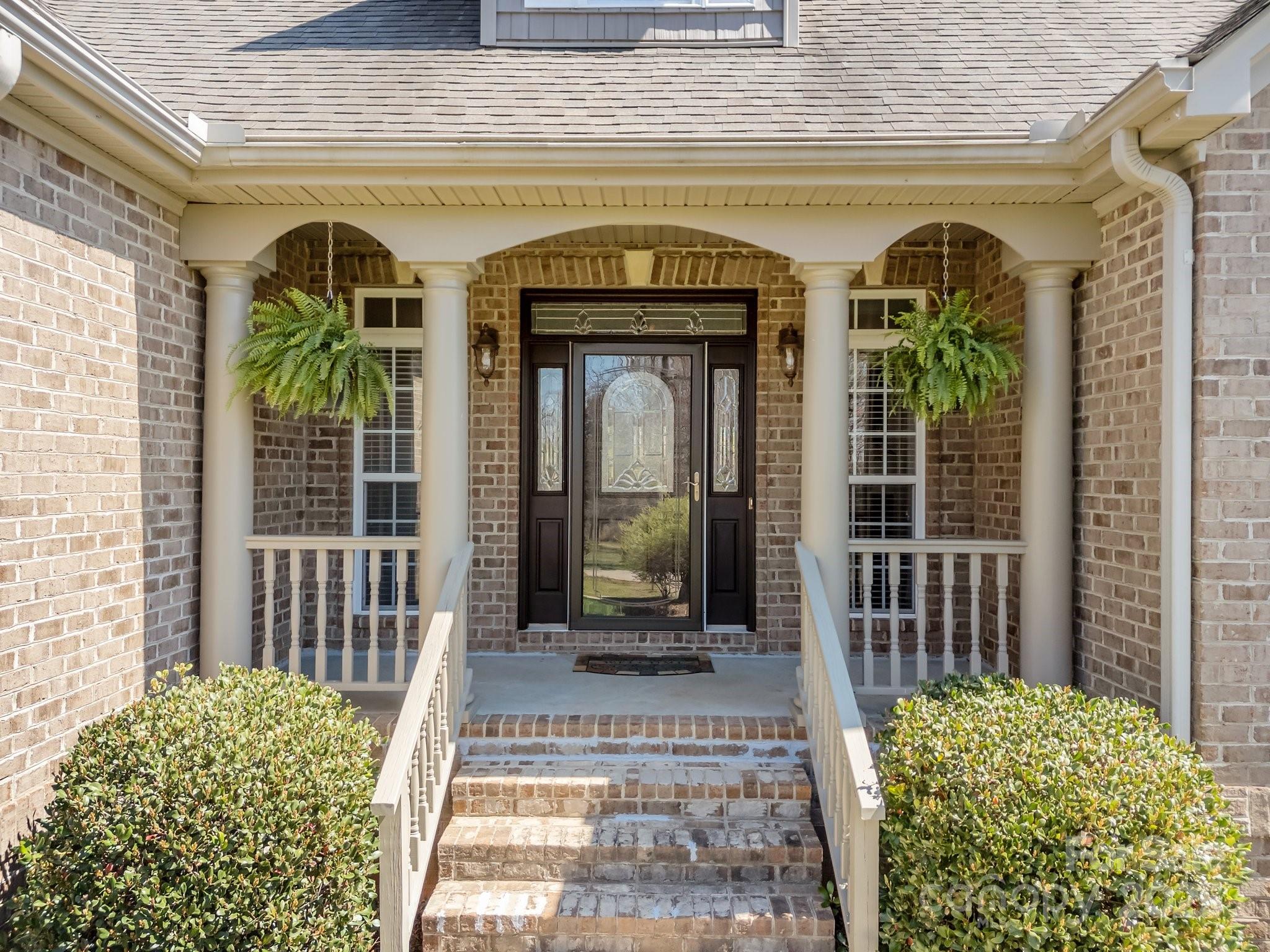 1234 Oakbluff Drive Salisbury, NC 28147 - Photo 2 of 47