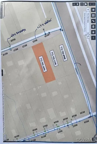 a close up of a mirror