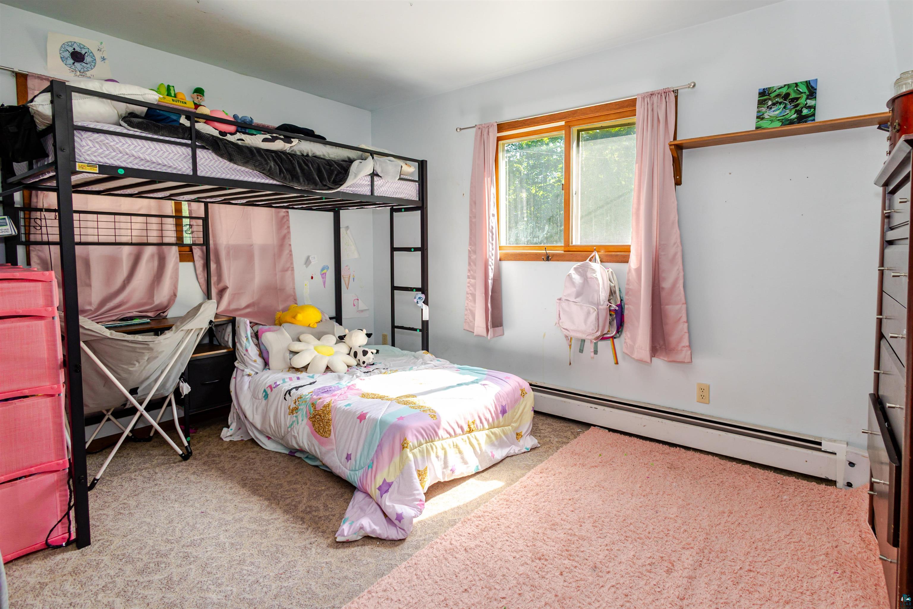 5539 South Darrow Road Superior, WI 54880 - Photo 12 of 19 Bedroom 1