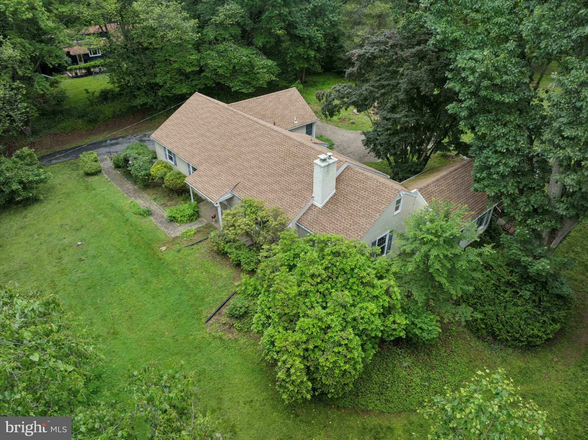 414 Darlington Road Media, PA 19063 - Photo 44 of 51 an aerial view of a house