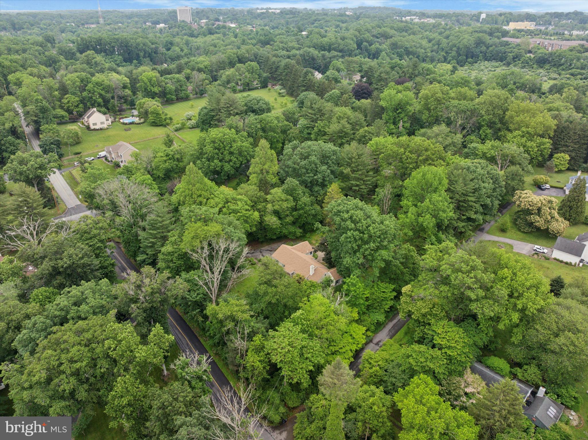 414 Darlington Road Media, PA 19063 - Photo 46 of 51 an aerial view of residential houses with outdoor space and trees
