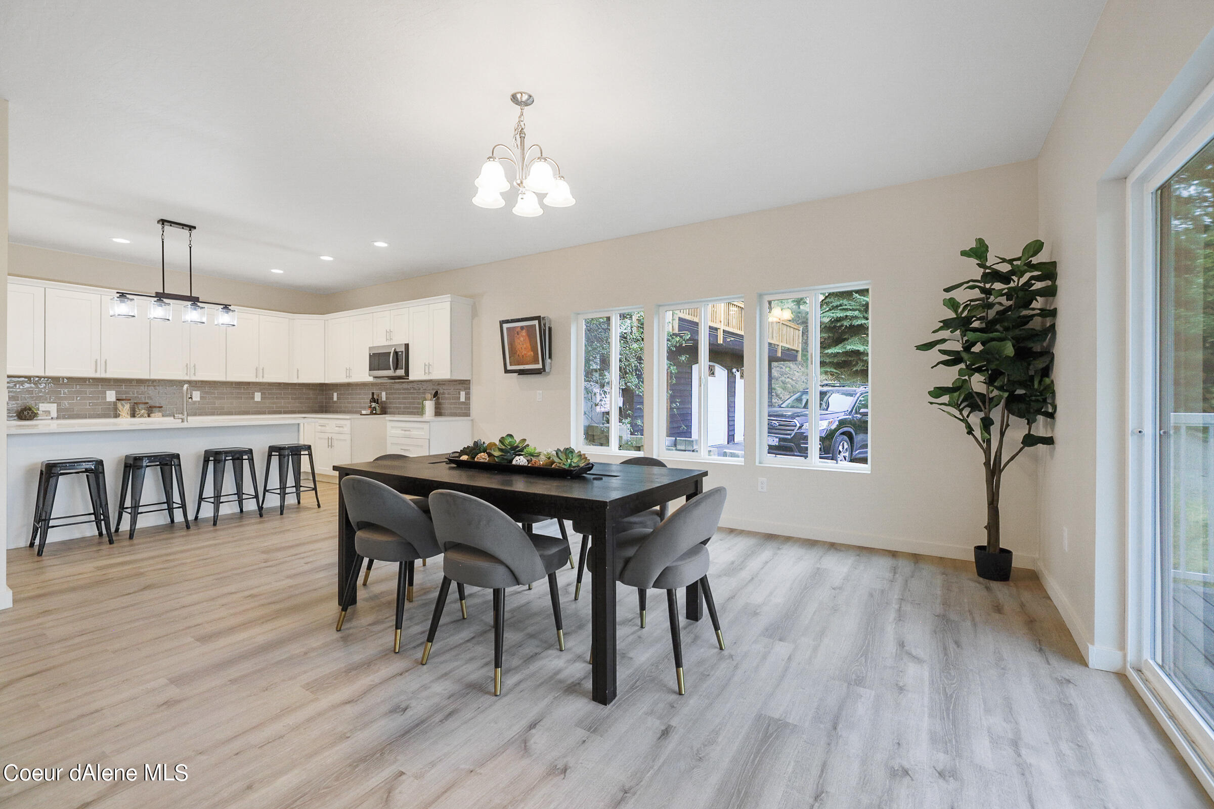 414 2nd Street Kellogg, ID 83837 - Photo 8 of 23 006_Dining