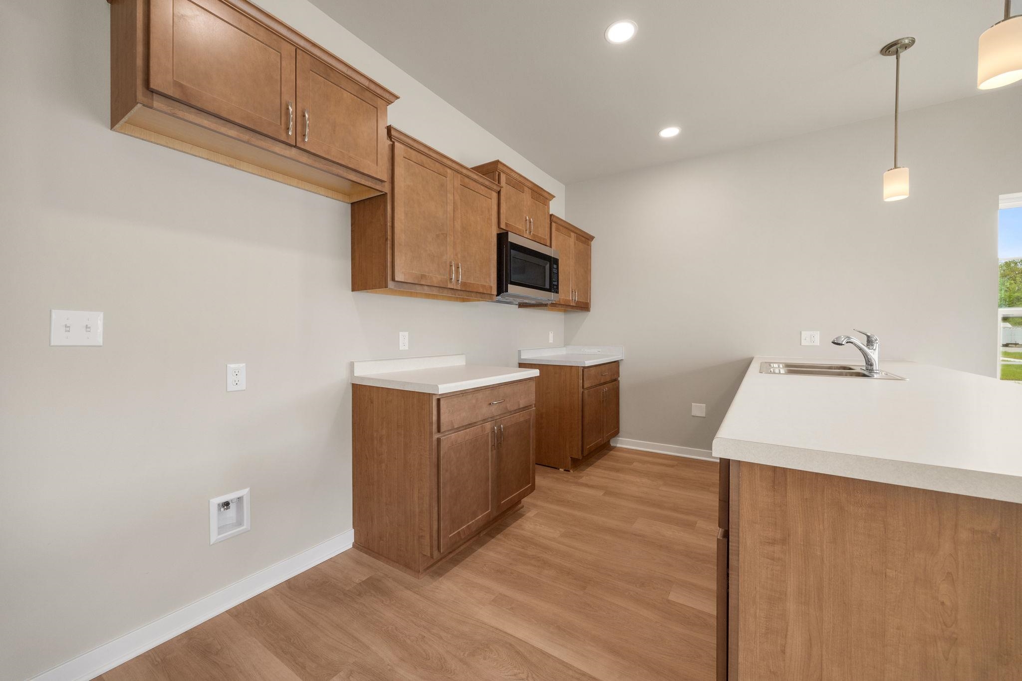 1364 Marigold Fort, Unit 1 Fort Atkinson, WI 53538 - Photo 13 of 65