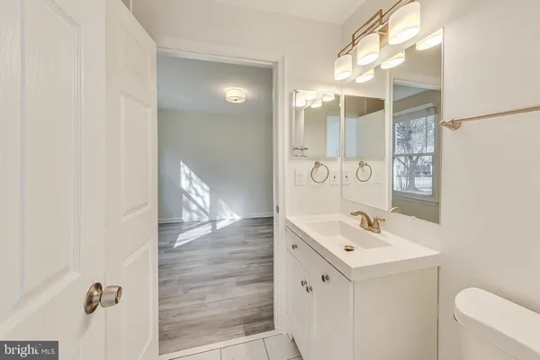 $2,750 | 15300 Diamond Cove Terrace, Unit 4, Rockville, MD 20850