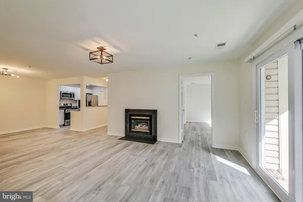 $2,750 | 15300 Diamond Cove Terrace, Unit 4, Rockville, MD 20850