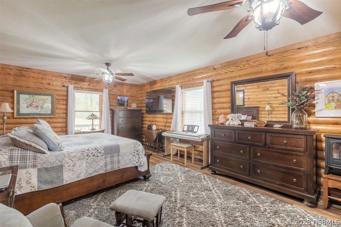 1070 Volco Road Edgewater, FL 32141 - Photo 13 of 47 Gallery Image 13