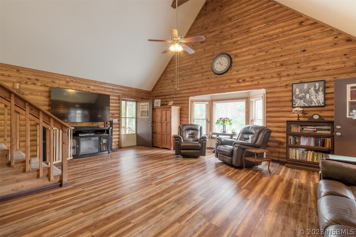 1070 Volco Road Edgewater, FL 32141 - Photo 7 of 47 Gallery Image 7