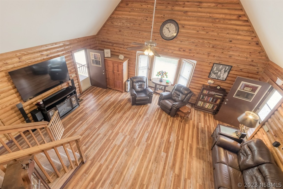 1070 Volco Road Edgewater, FL 32141 - Photo 8 of 47 Gallery Image 8
