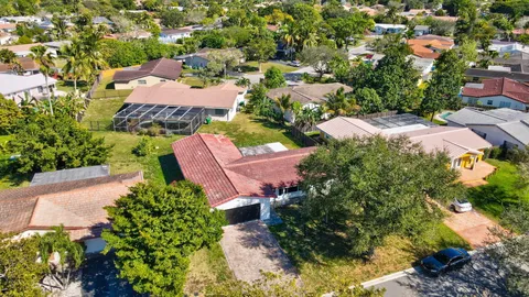 $535,000 | 4005 Northwest 76th Avenue, Coral Springs, FL 33065