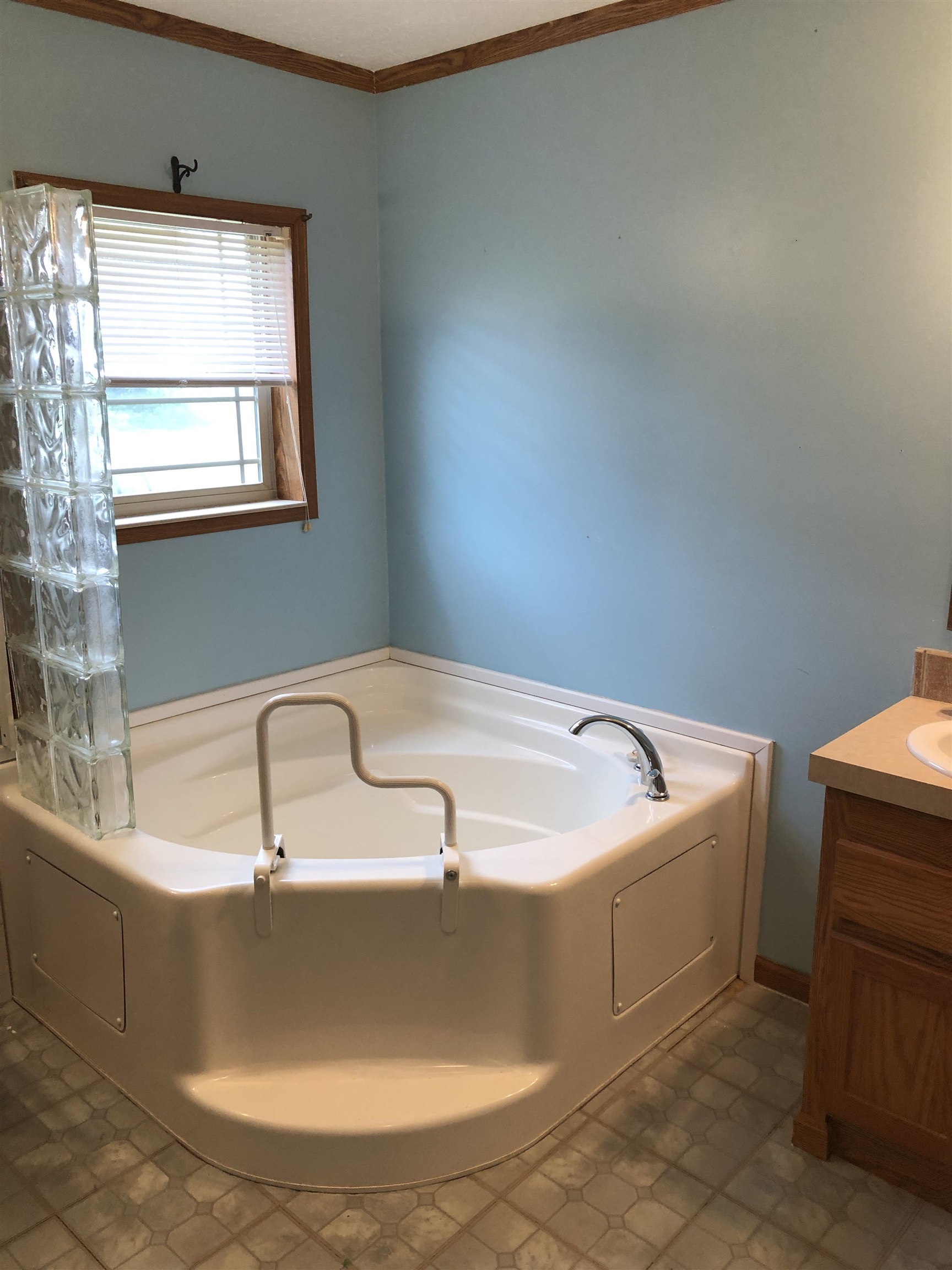 719 Whittier Road Tamworth, NH 03890 - Photo 12 of 34 Gallery Image 12