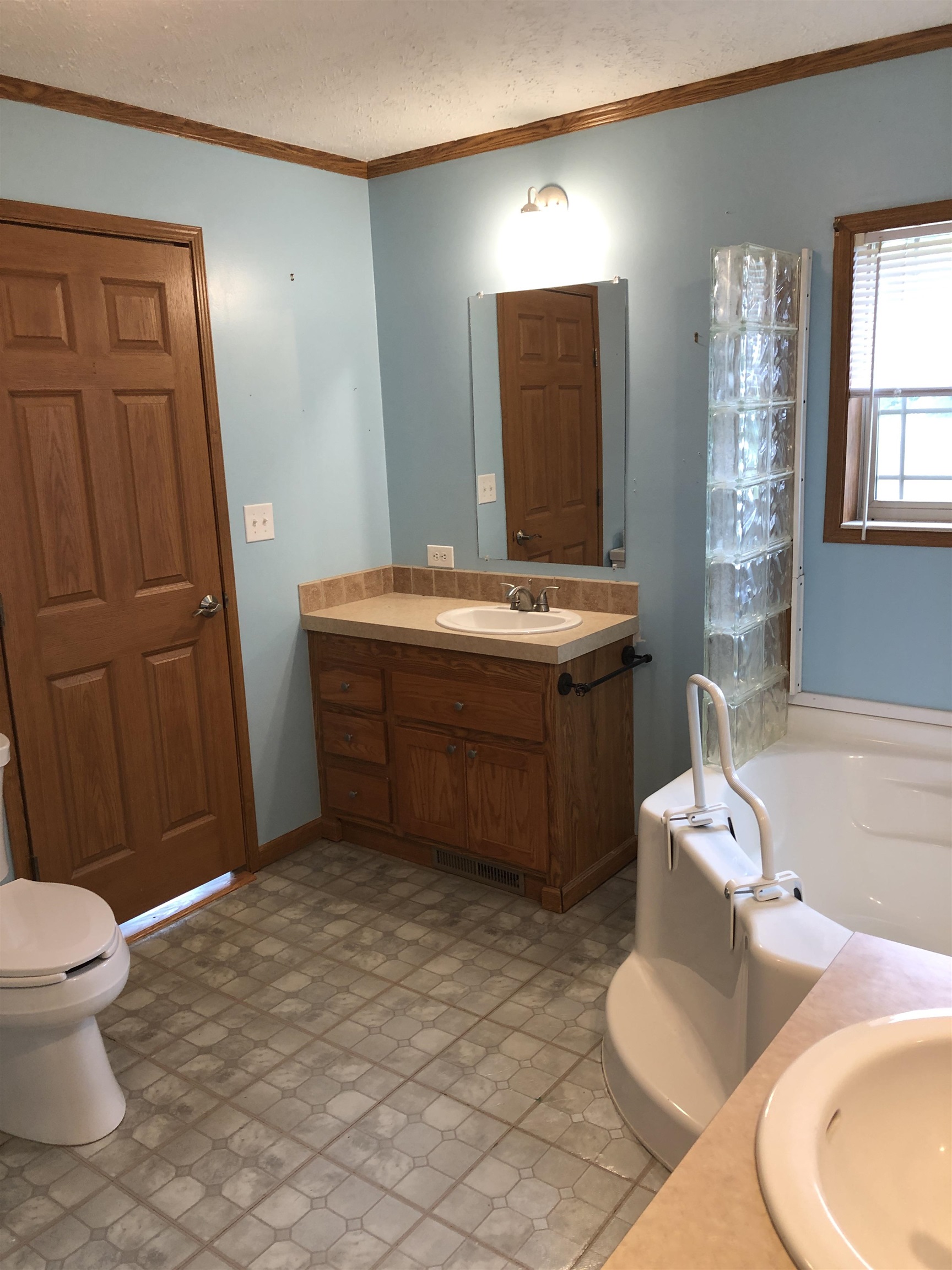 719 Whittier Road Tamworth, NH 03890 - Photo 15 of 34 Gallery Image 15