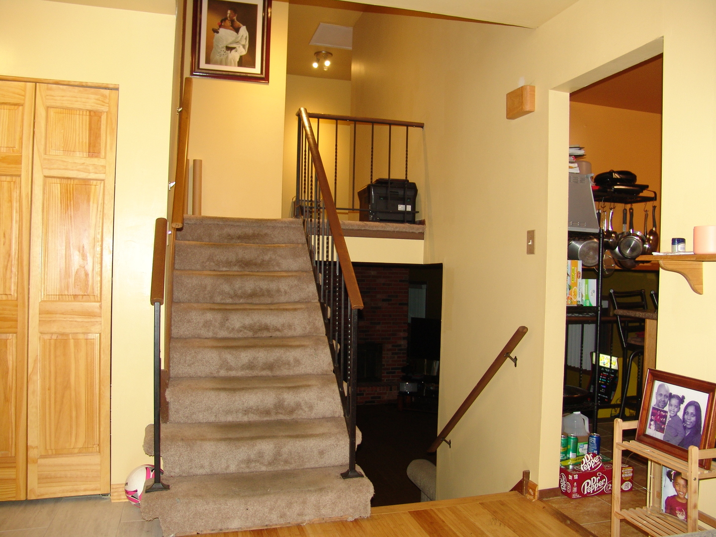433 Highland Road Matteson, IL 60443 - Photo 15 of 27 a view of entryway and hall with wooden floor