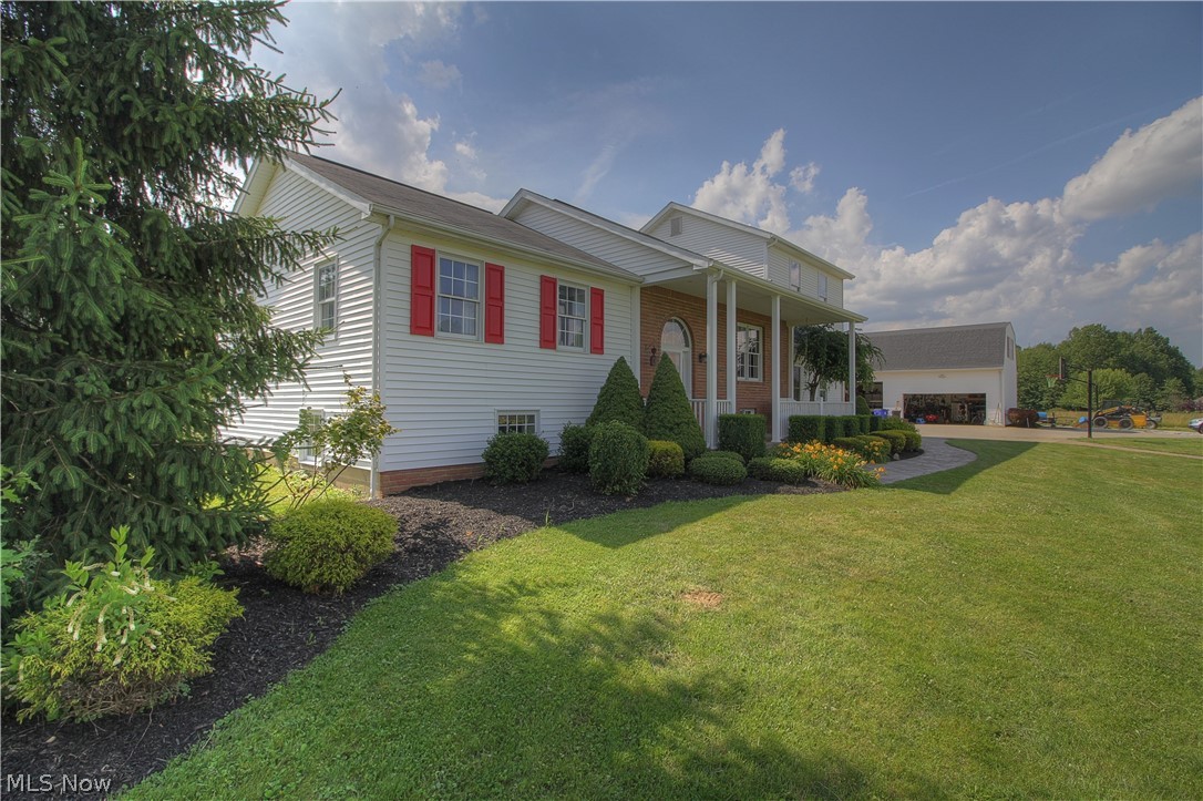 2387 Porter Road Atwater, OH 44201 - Photo 6 of 35 front