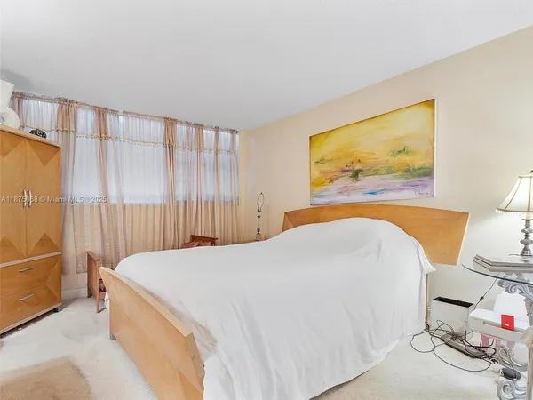 $189,000 | 1470 Northeast 125th Terrace, Unit PH12, North Miami, FL 33161