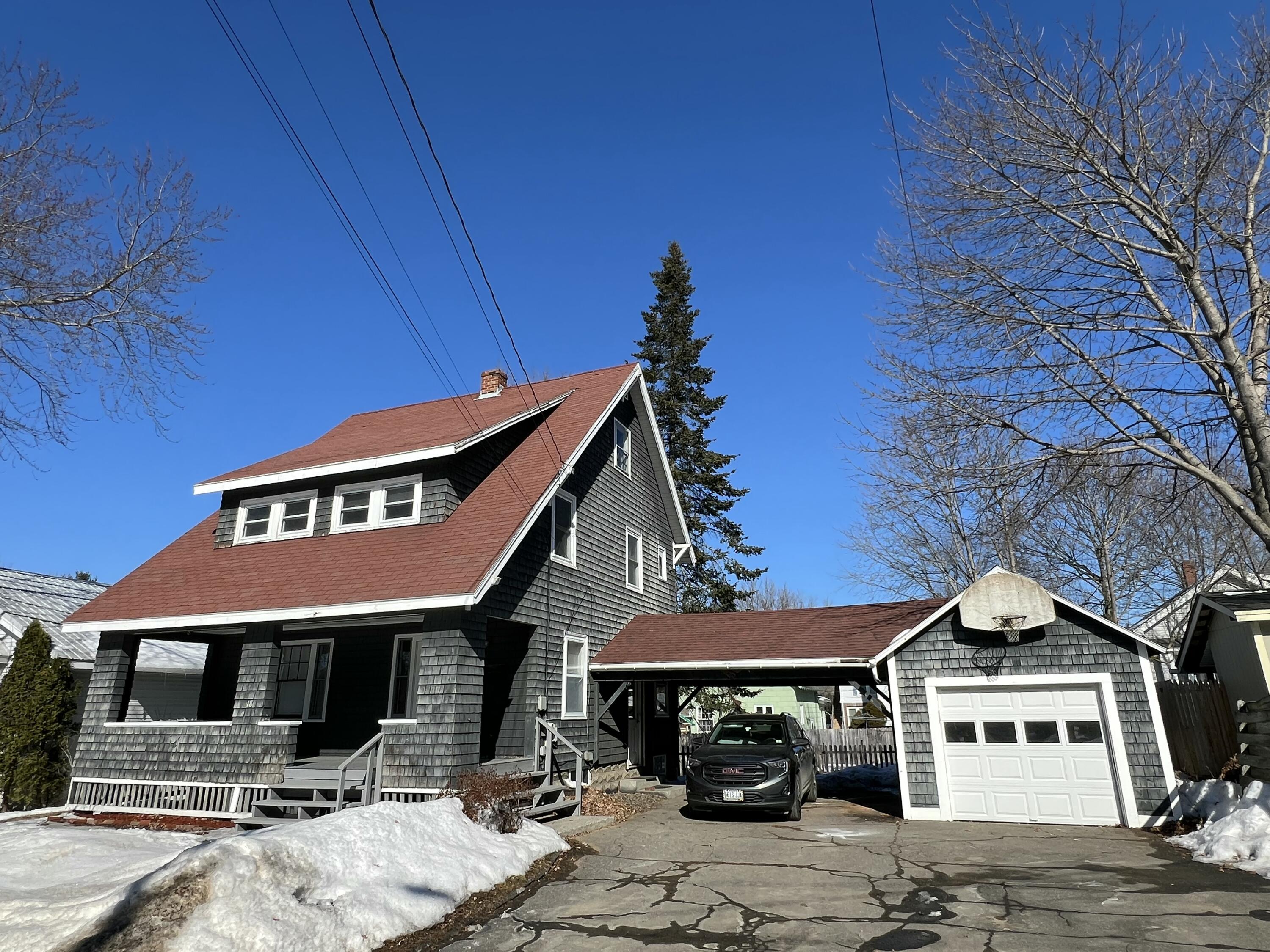 18 Fowler Street Augusta, ME 04330 - Photo 3 of 56 IMG_4116