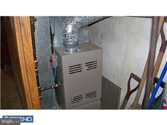 1253 Edgehill Road Darby, PA 19023 - Photo 4 of 11 Basement