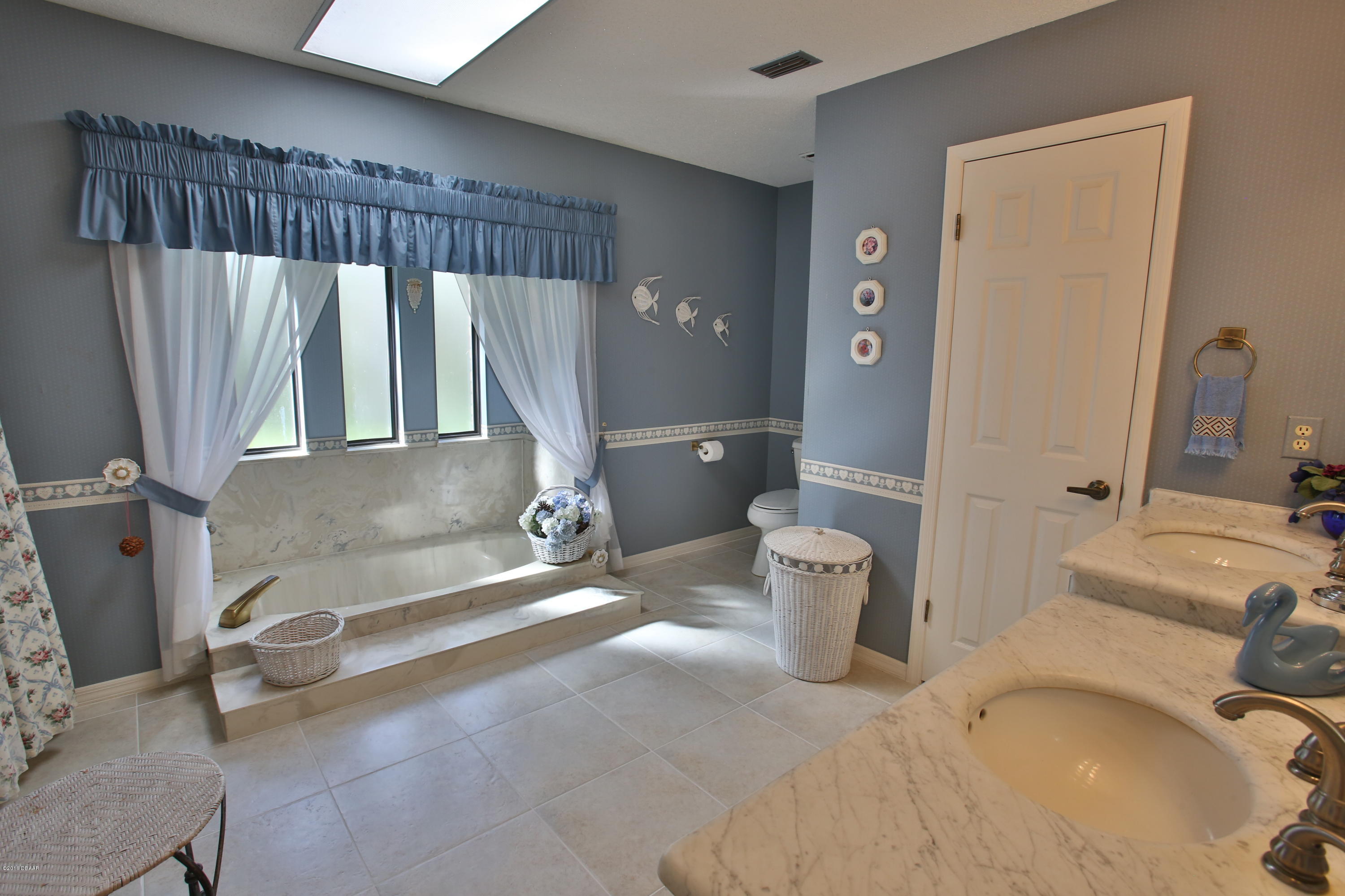 806 South Riverside Drive Edgewater, FL 32132 - Photo 18 of 36 2W3A2608