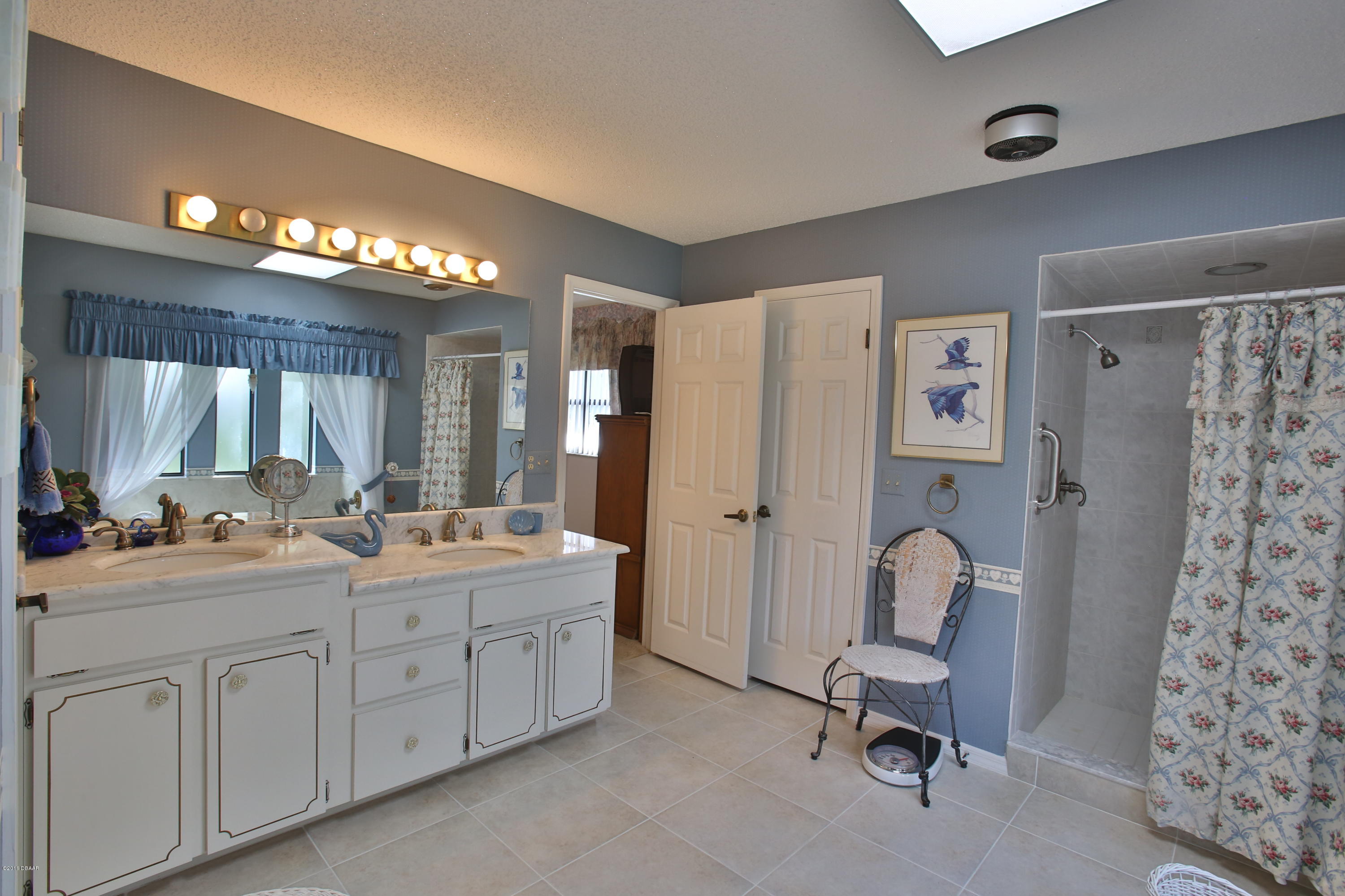 806 South Riverside Drive Edgewater, FL 32132 - Photo 19 of 36 2W3A2609