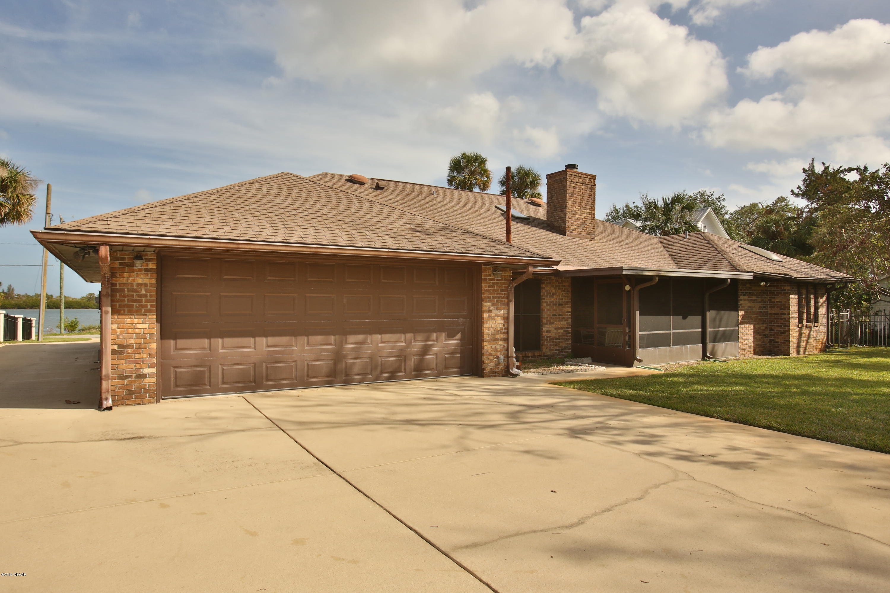 806 South Riverside Drive Edgewater, FL 32132 - Photo 26 of 36 2W3A2596