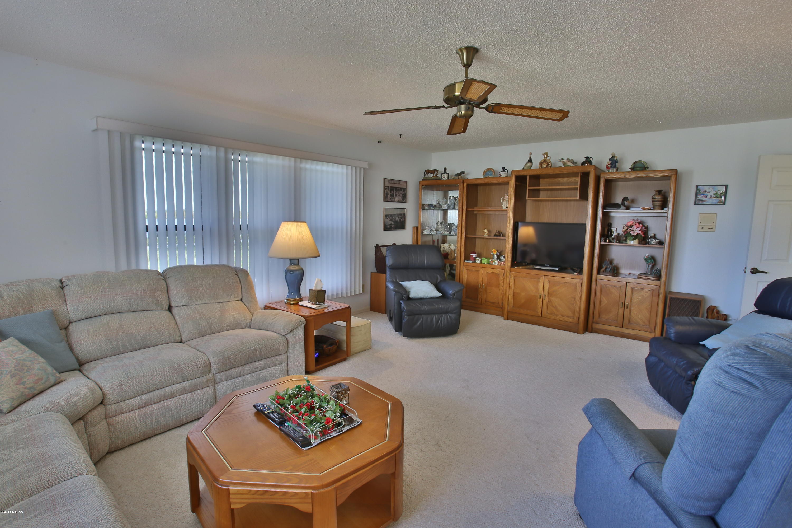 806 South Riverside Drive Edgewater, FL 32132 - Photo 10 of 36 2W3A2619
