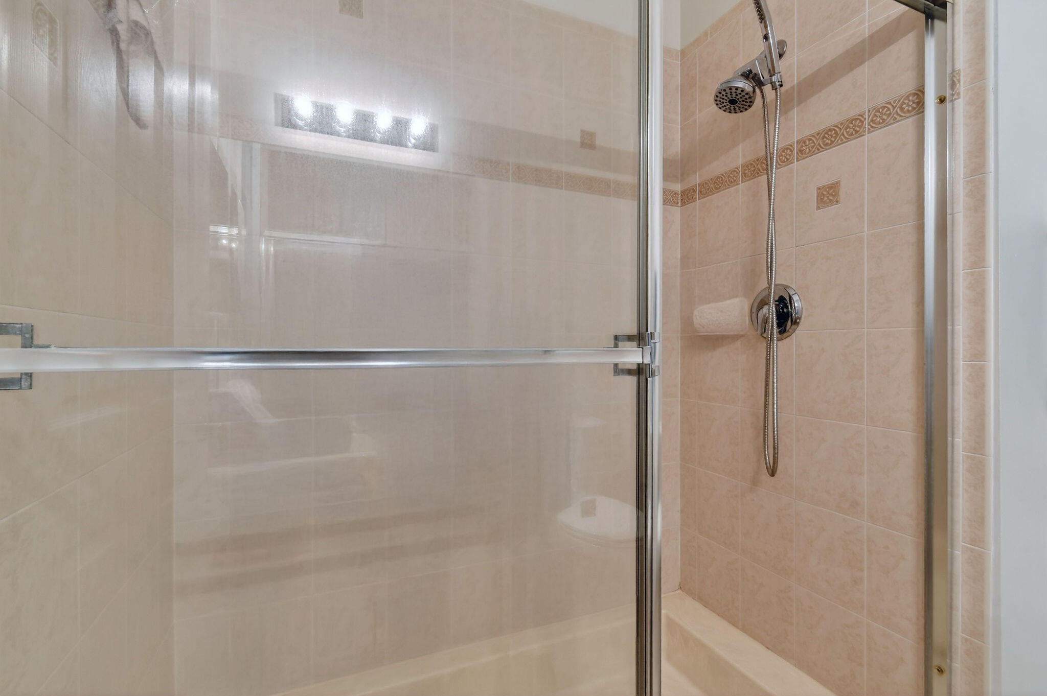 1579 Frederick Small Road Jupiter, FL 33458 - Photo 23 of 47 1579FrederickSmallRd(26)