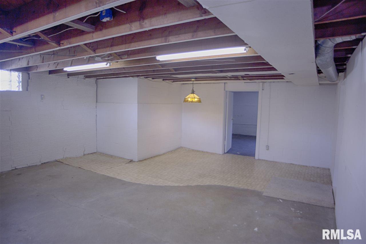5310 West Monroe Road Peoria, IL 61607 - Photo 27 of 36 Gallery Image 27