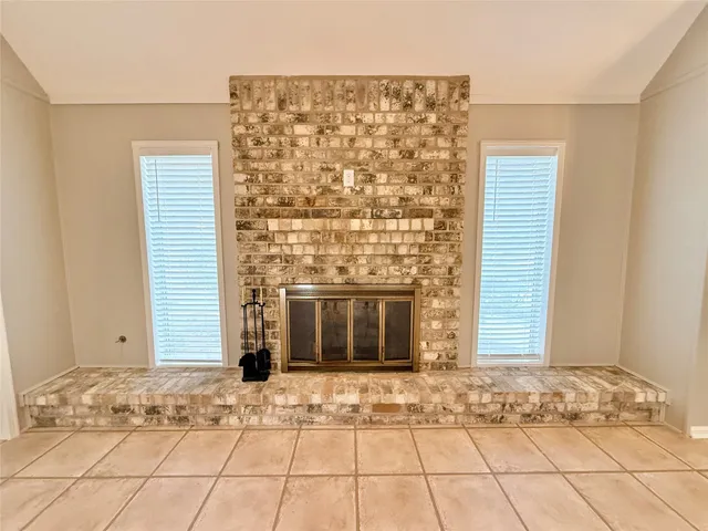 a view of a entryway of the house