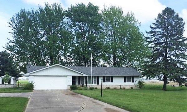 11222 Roberts Road Harlan, IN 46743 - Photo 1 of 25
