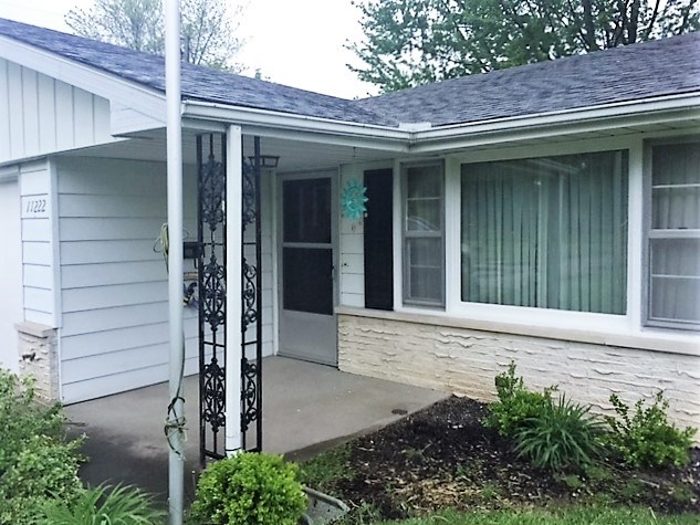 11222 Roberts Road Harlan, IN 46743 - Photo 2 of 25