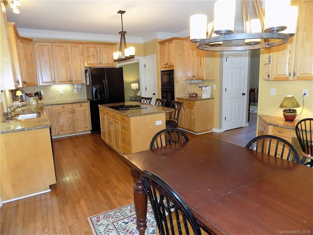 12404 Willingdon Road Huntersville, NC 28078 - Photo 12 of 36 Gallery Image 12