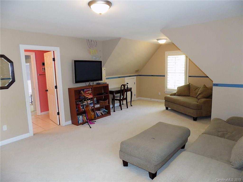 12404 Willingdon Road Huntersville, NC 28078 - Photo 21 of 36 Gallery Image 21