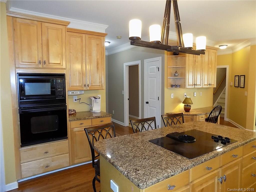 12404 Willingdon Road Huntersville, NC 28078 - Photo 10 of 36 Gallery Image 10