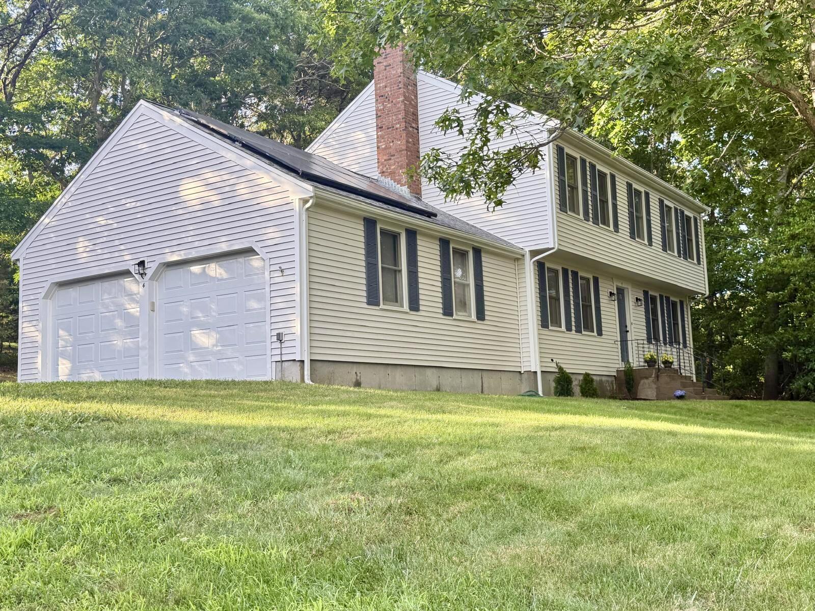 4 Andrew Road Sagamore Beach, MA 02562 - Photo 2 of 27 IMG_5313