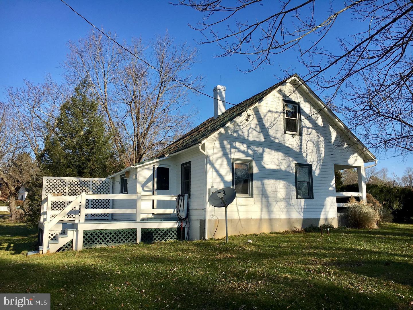 21909 Foxcroft Road Middleburg, VA 20117 - Photo 11 of 13 Pretty back deck overlooks Pot House fields