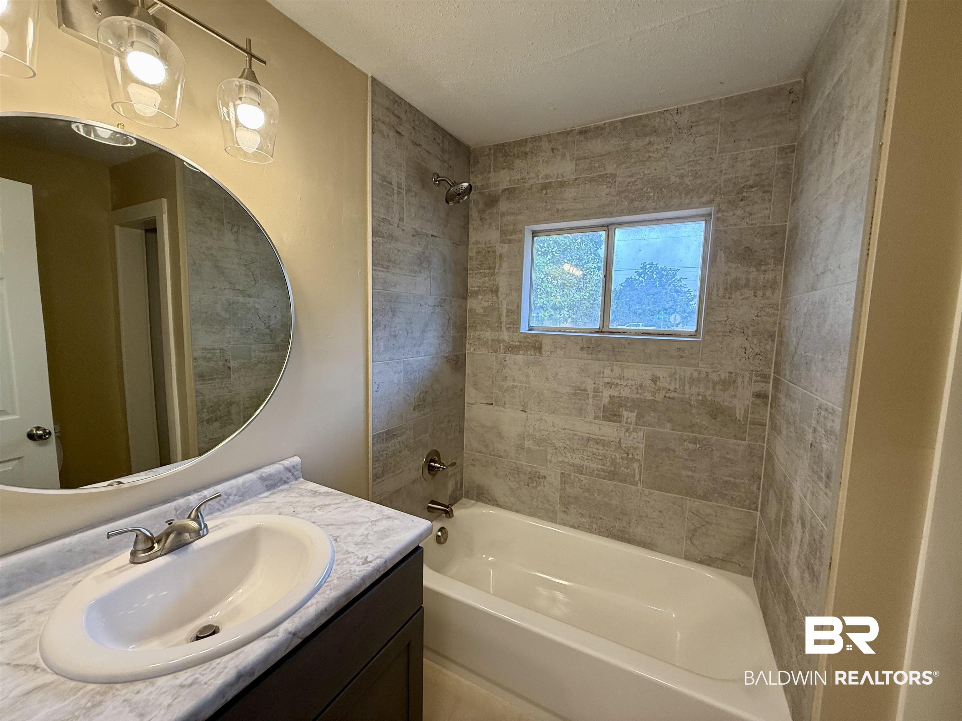 1213 North Pine Street Foley, AL 36535 - Photo 9 of 13