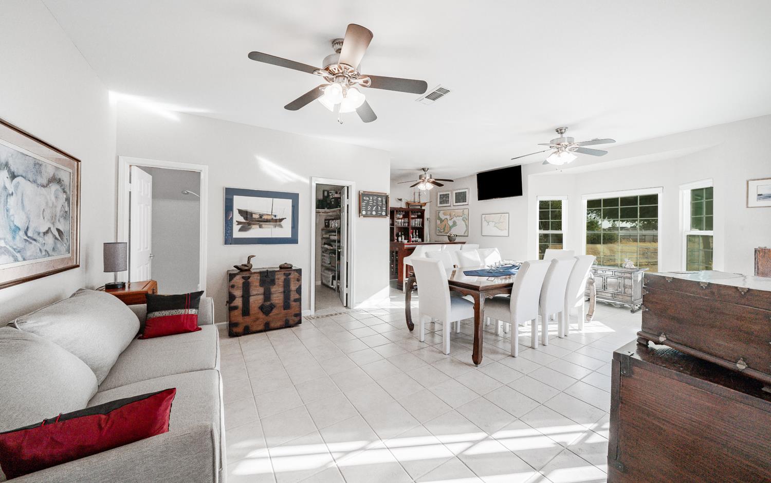 16860 Monreal Road Madera, CA 93636 - Photo 14 of 72 Gallery Image 14