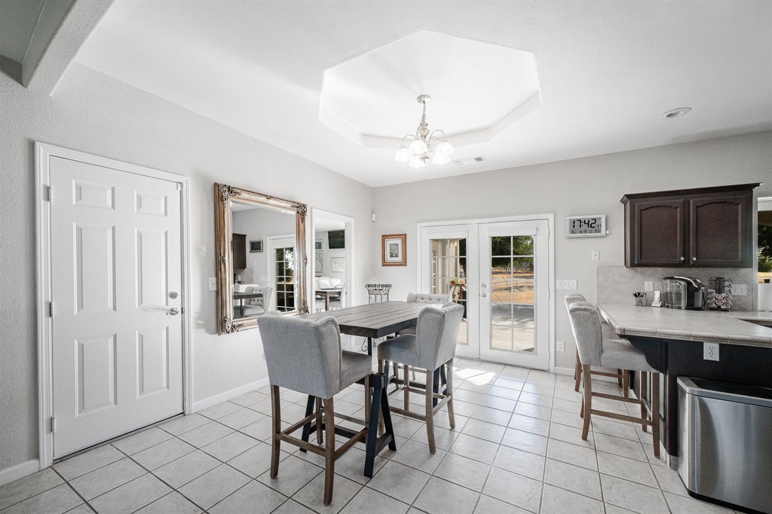 16860 Monreal Road Madera, CA 93636 - Photo 9 of 72 Gallery Image 9