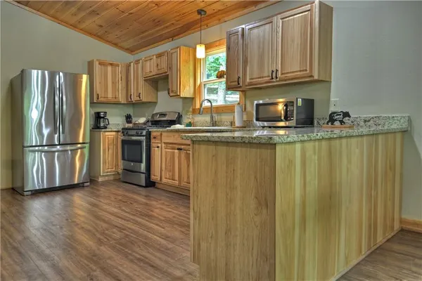 $2,000 | 298 Spindrift Court, Ellijay, GA 30540