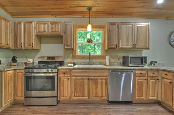 $2,000 | 298 Spindrift Court, Ellijay, GA 30540