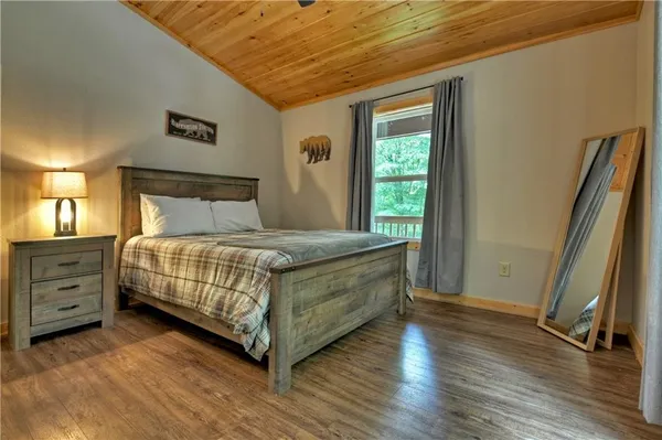 $2,000 | 298 Spindrift Court, Ellijay, GA 30540