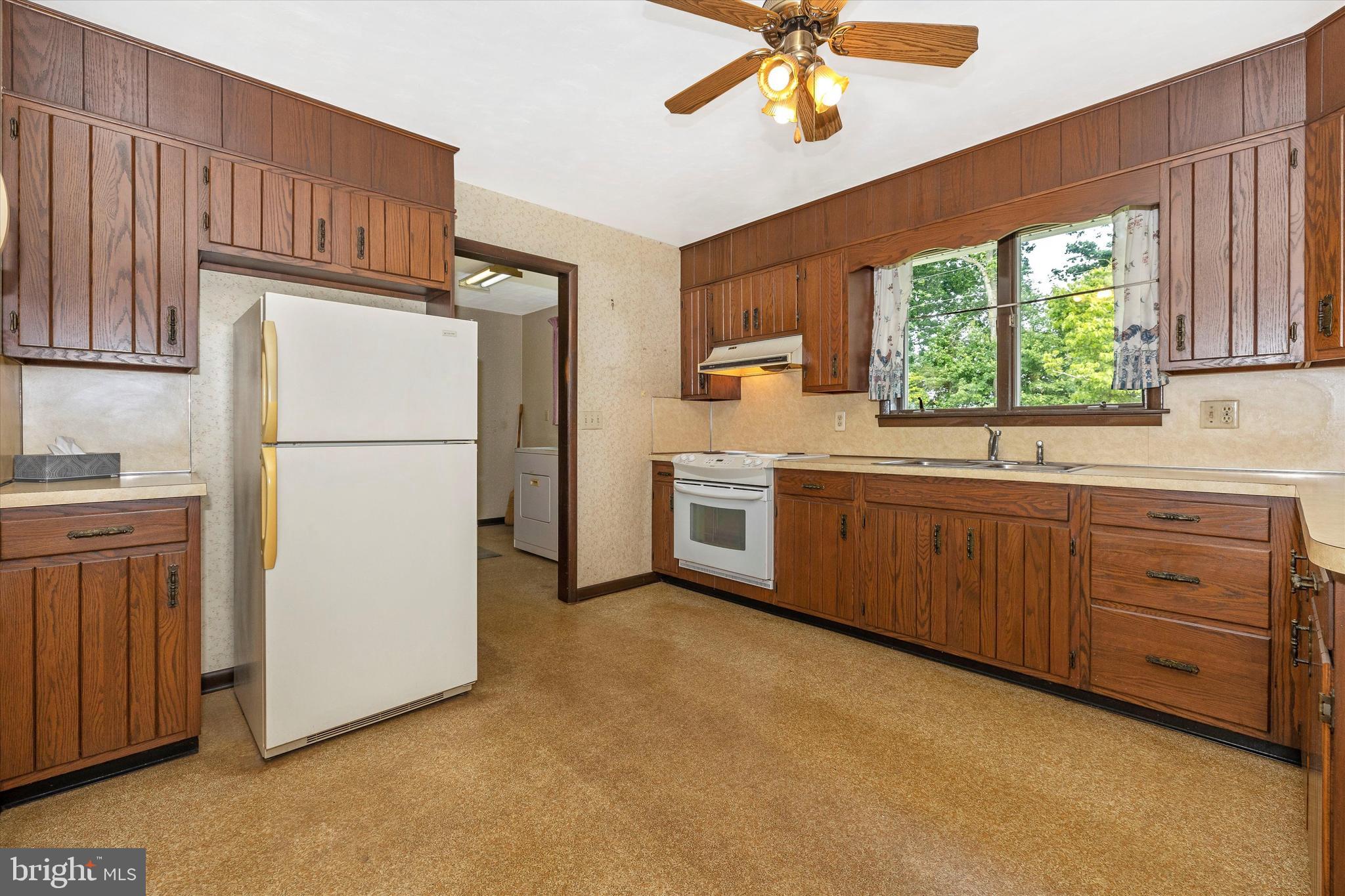 2927 Rohrbaugh Road Hampstead, MD 21074 - Photo 15 of 62