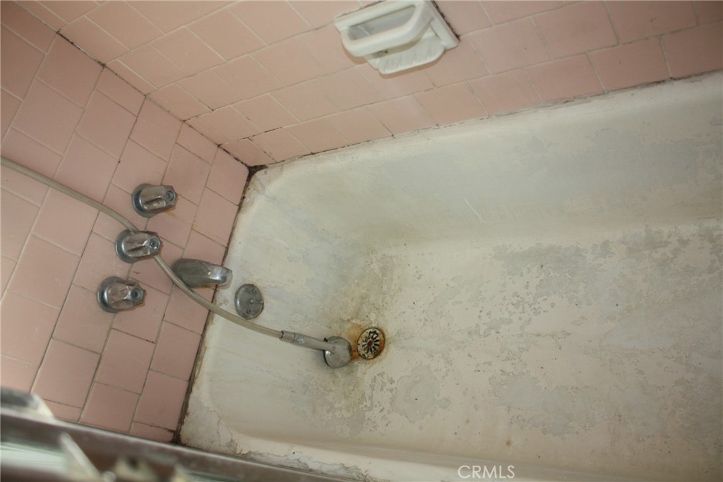 6458 Rhonda Road Riverside, CA 92504 - Photo 29 of 47