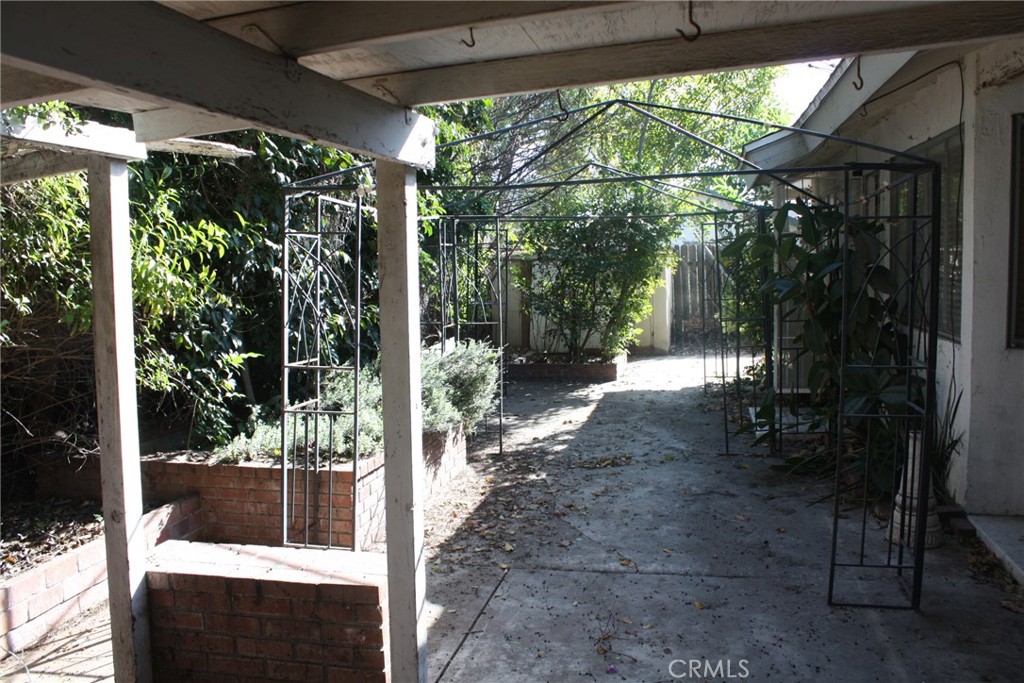 6458 Rhonda Road Riverside, CA 92504 - Photo 43 of 47 a view of backyard with green space
