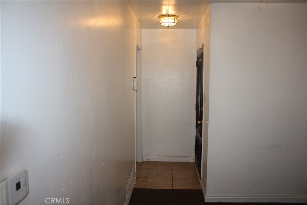 6458 Rhonda Road Riverside, CA 92504 - Photo 9 of 47