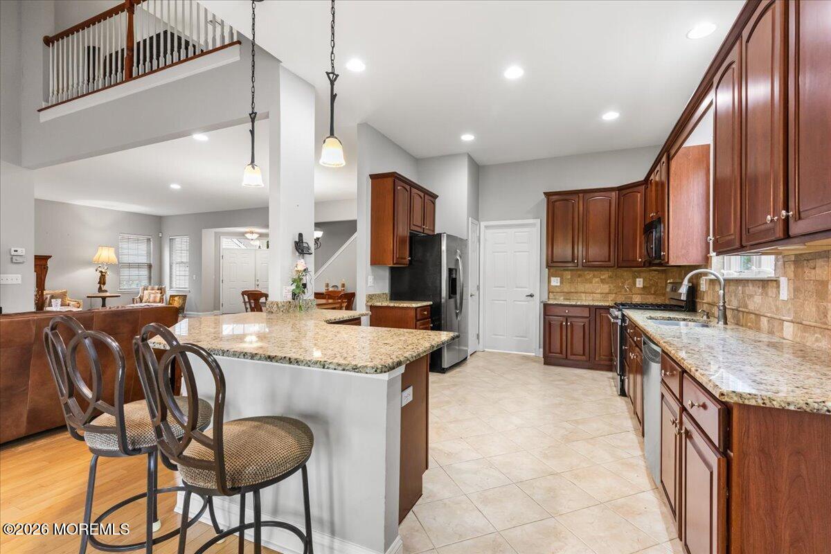 11 Congressional Road Jackson, NJ 08527 - Photo 20 of 53 24-Kitchen