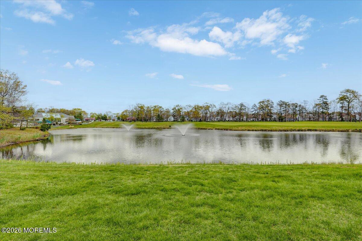 11 Congressional Road Jackson, NJ 08527 - Photo 7 of 53 49-Lakefront