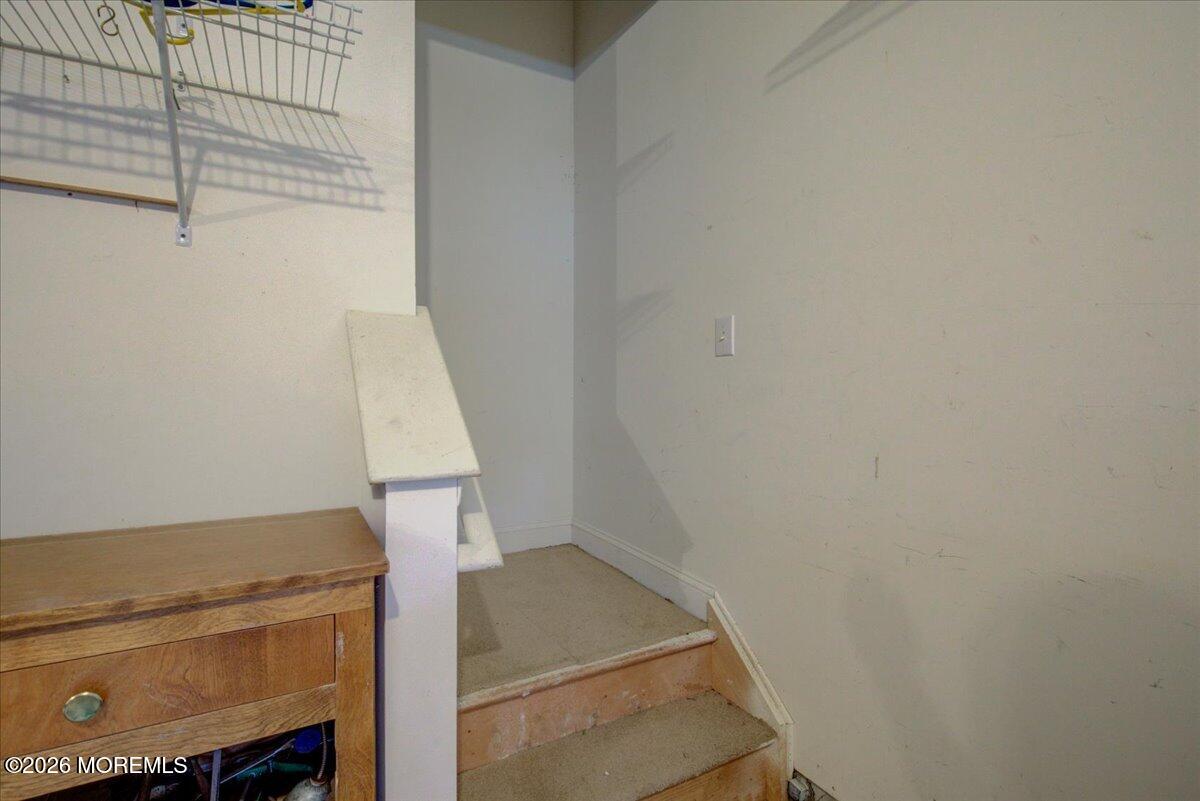 11 Congressional Road Jackson, NJ 08527 - Photo 9 of 53 40-Garage Storage