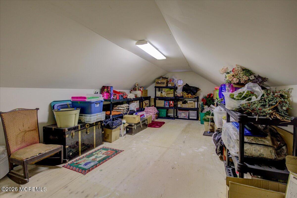 11 Congressional Road Jackson, NJ 08527 - Photo 10 of 53 41-Garage Storage